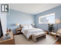 2362 Abbott Street, Kelowna, BC V1Y1E6 Photo 13
