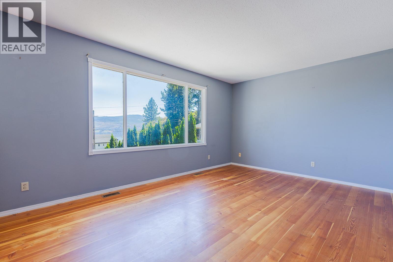 3075 Ourtoland Road, West Kelowna