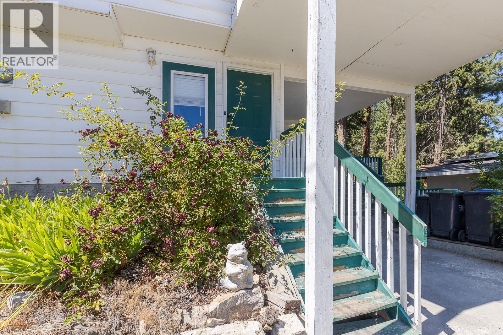 3075 Ourtoland Road, West Kelowna