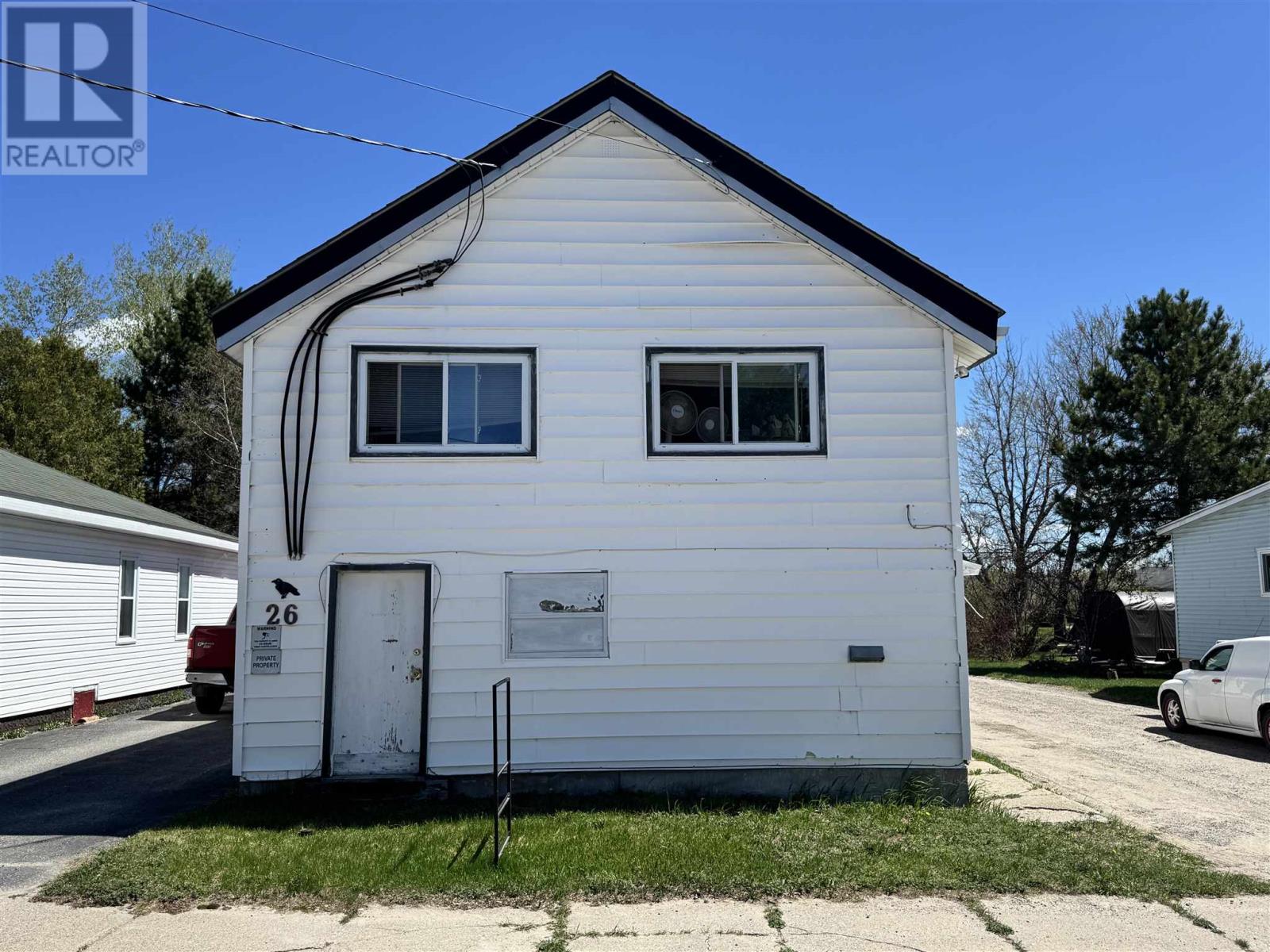 26 Connaught ST - 2