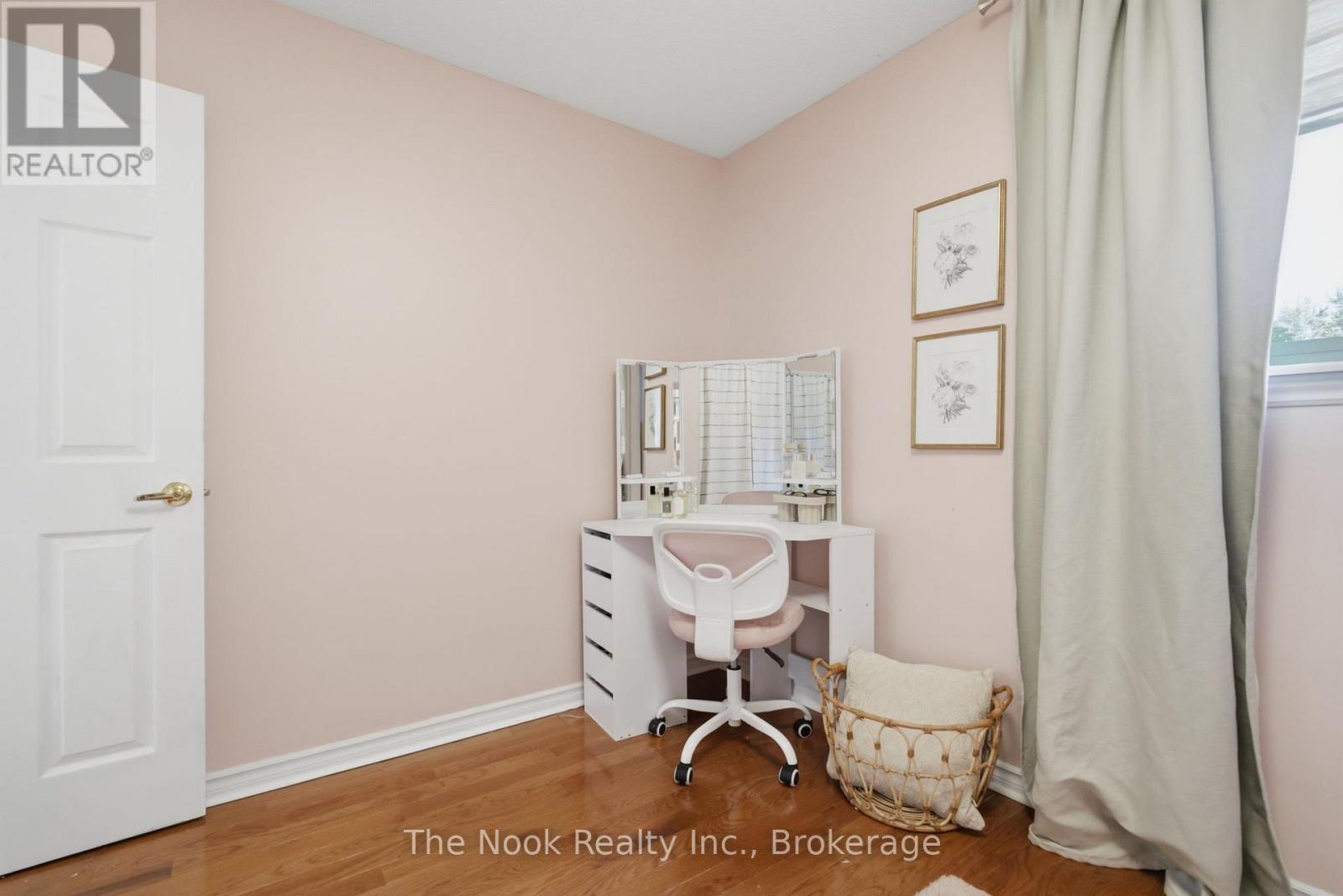 1131 ELDORADO AVENUE - 32