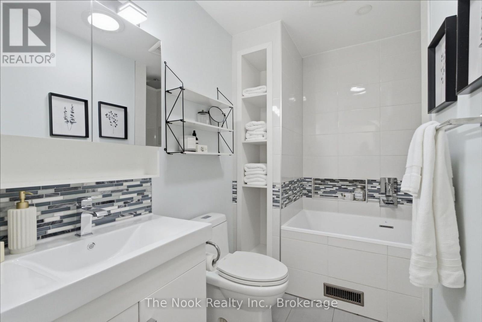 1131 ELDORADO AVENUE - 36