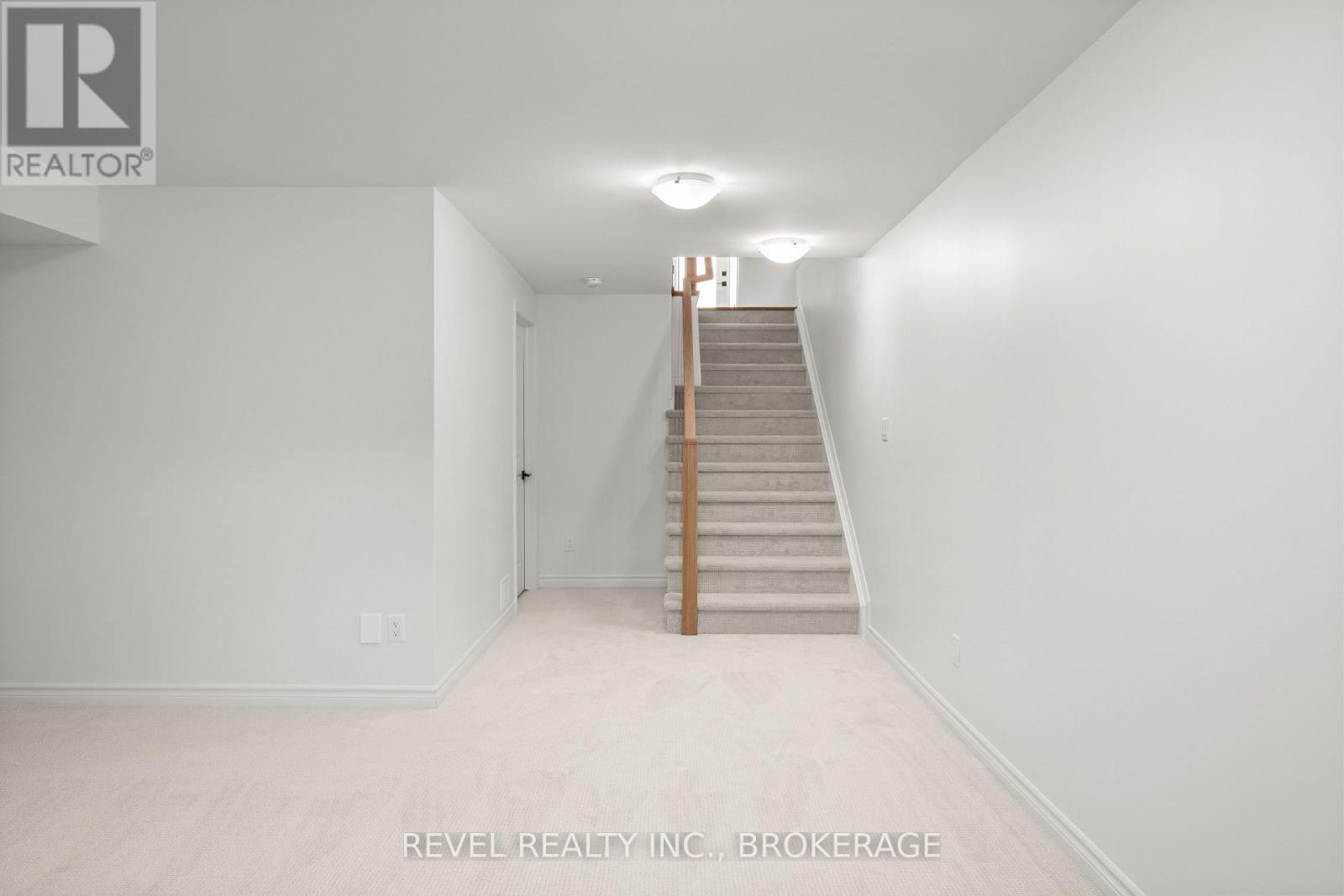 1075 BARROW AVENUE - 14