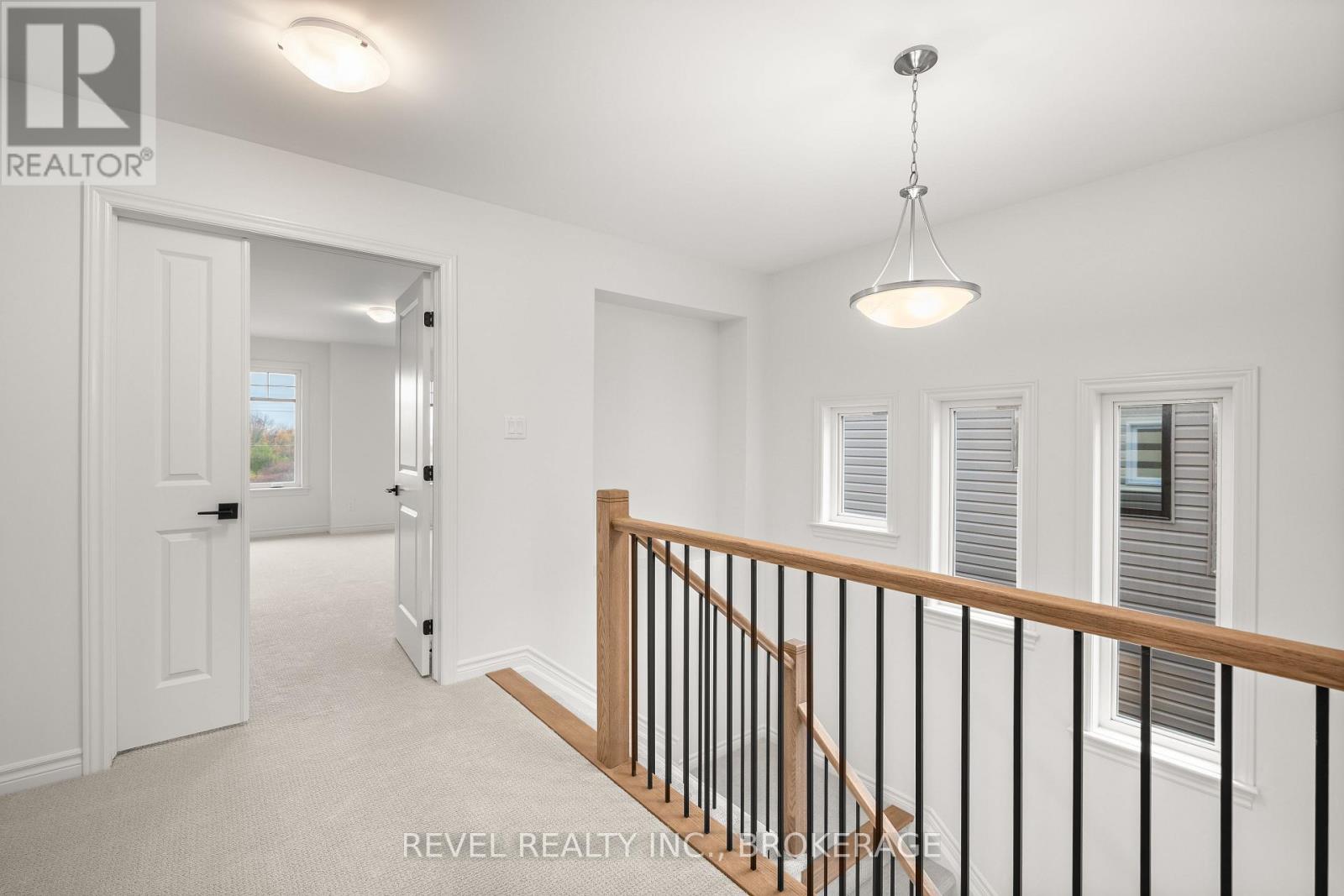 1075 BARROW AVENUE - 16