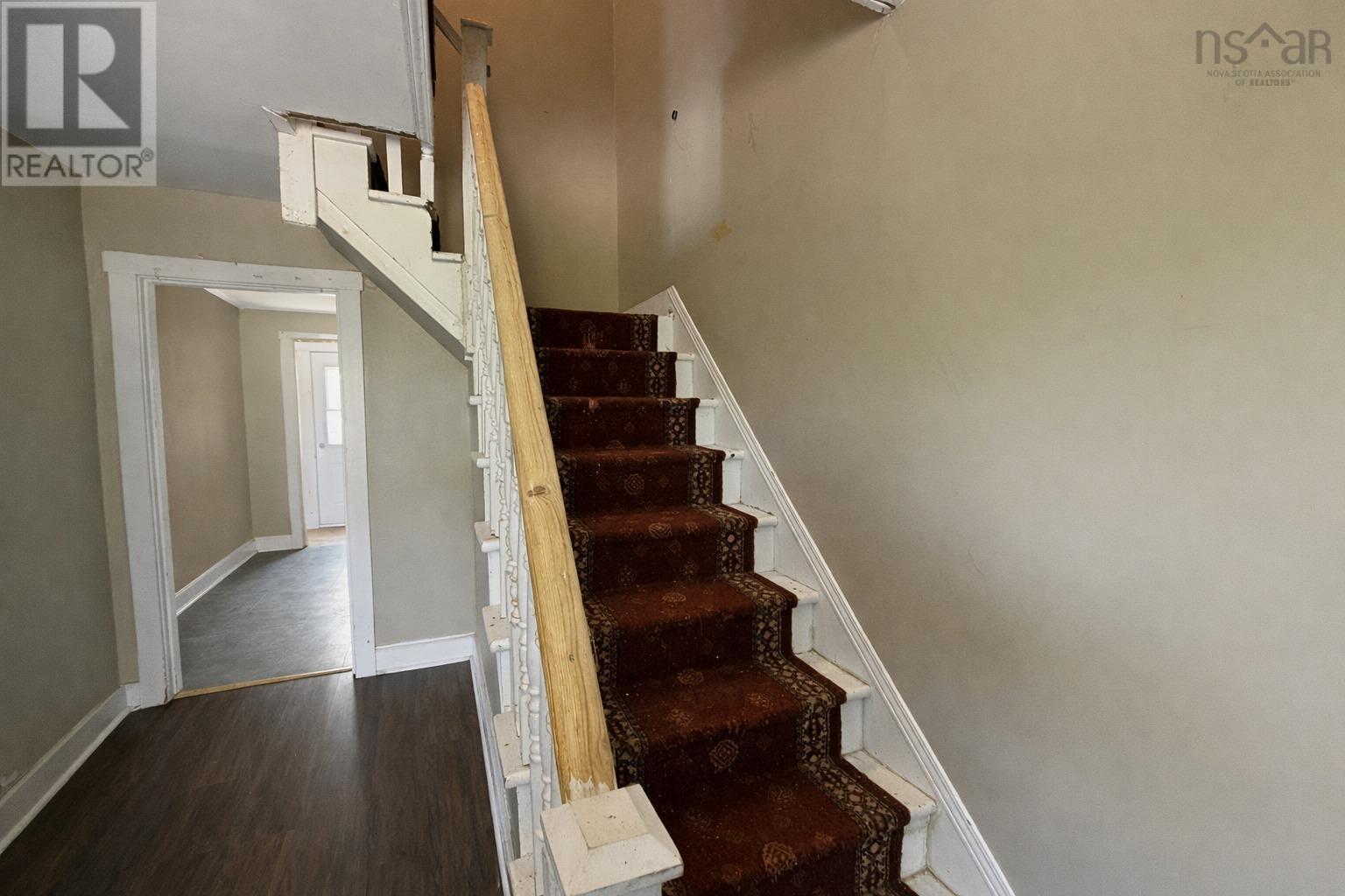 30-32 West Pleasant Street - 5