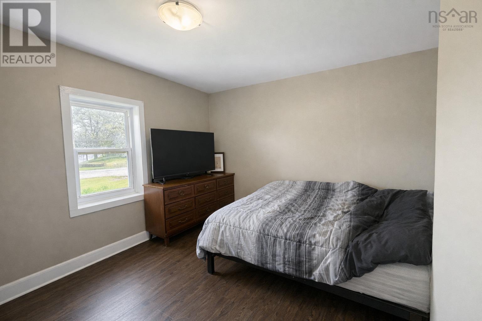30-32 West Pleasant Street - 8