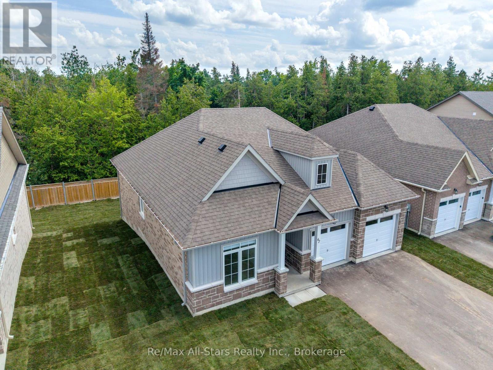 67 HILLCROFT WAY - 2