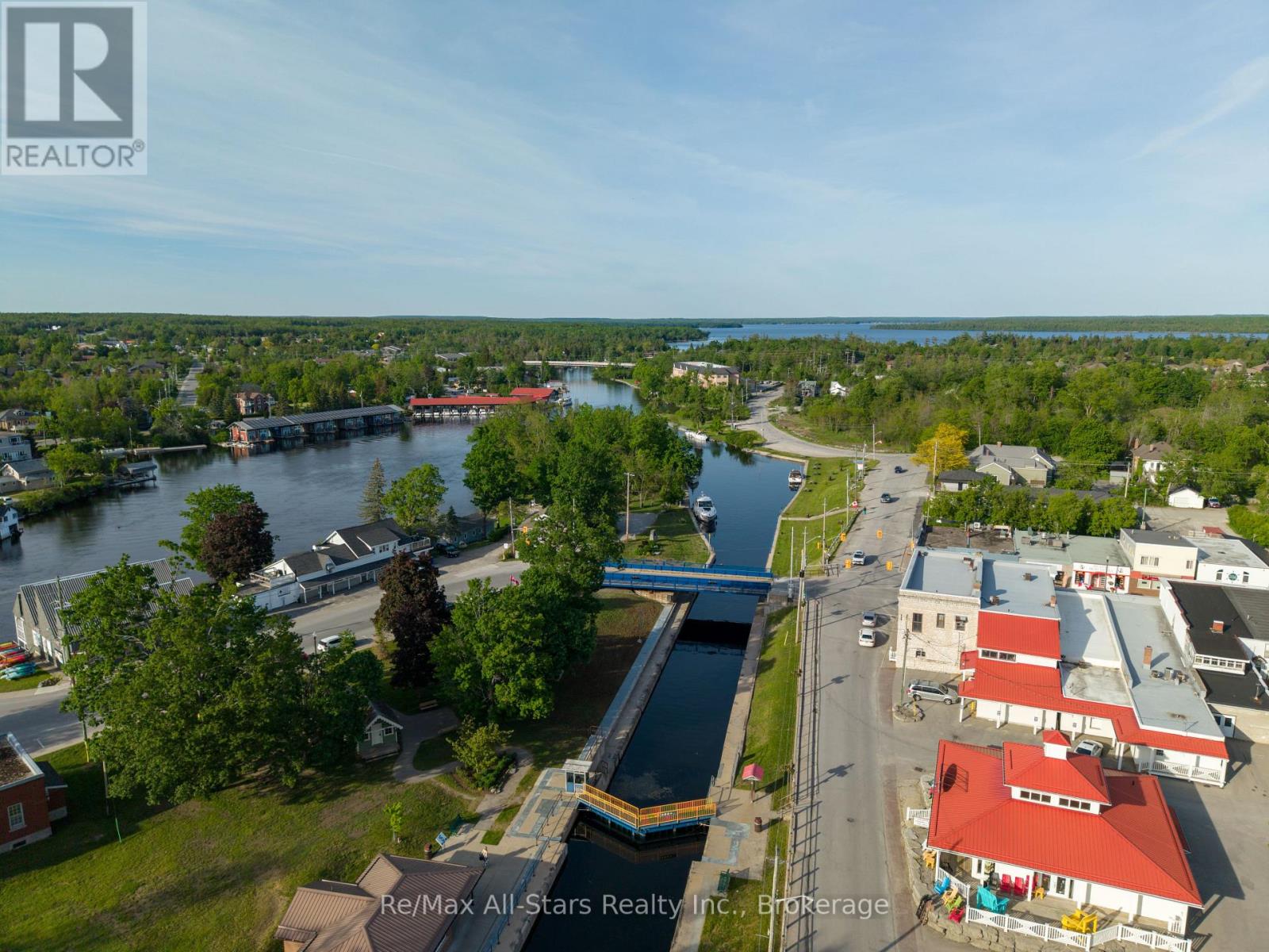 67 HILLCROFT WAY - 25