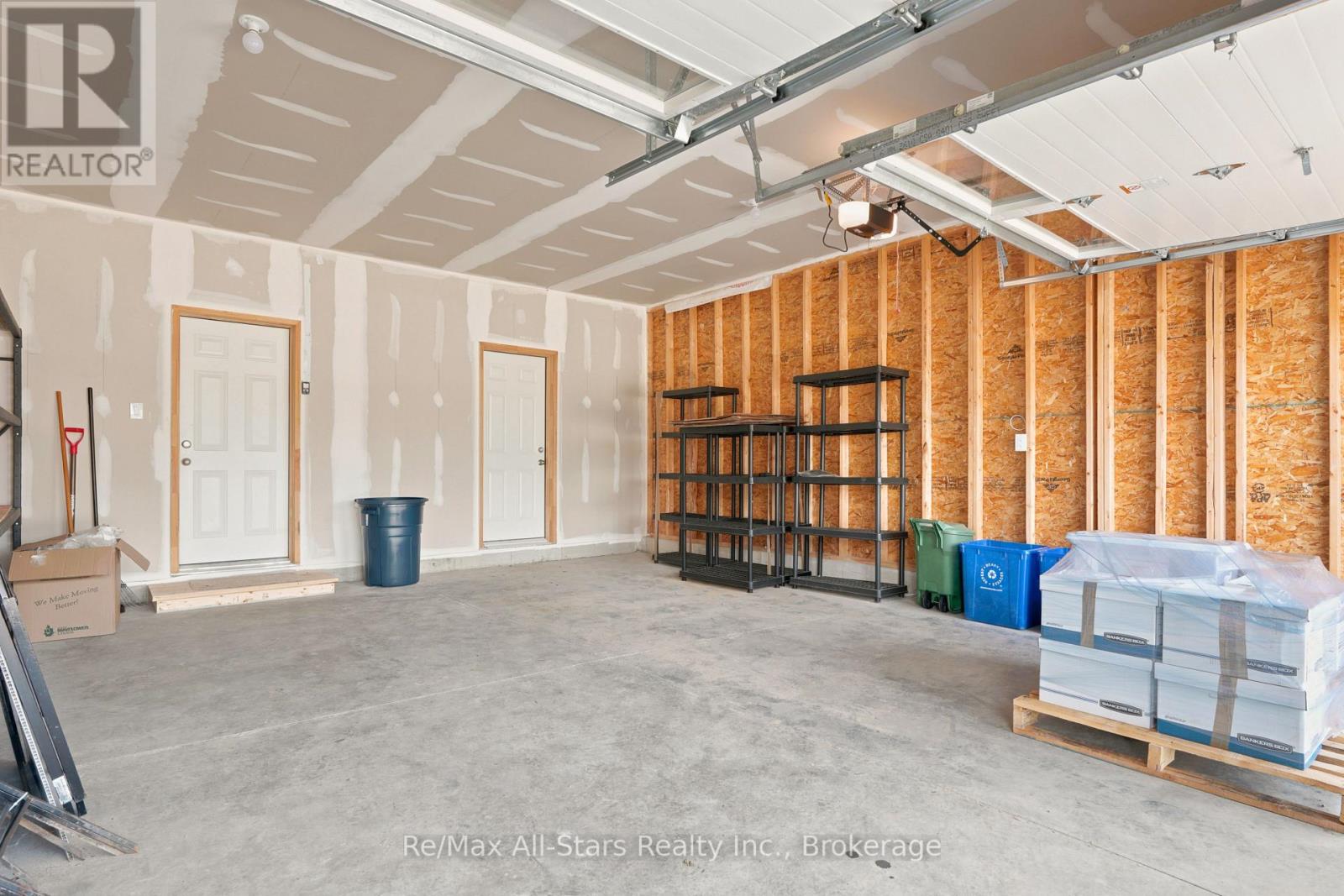 67 HILLCROFT WAY - 5