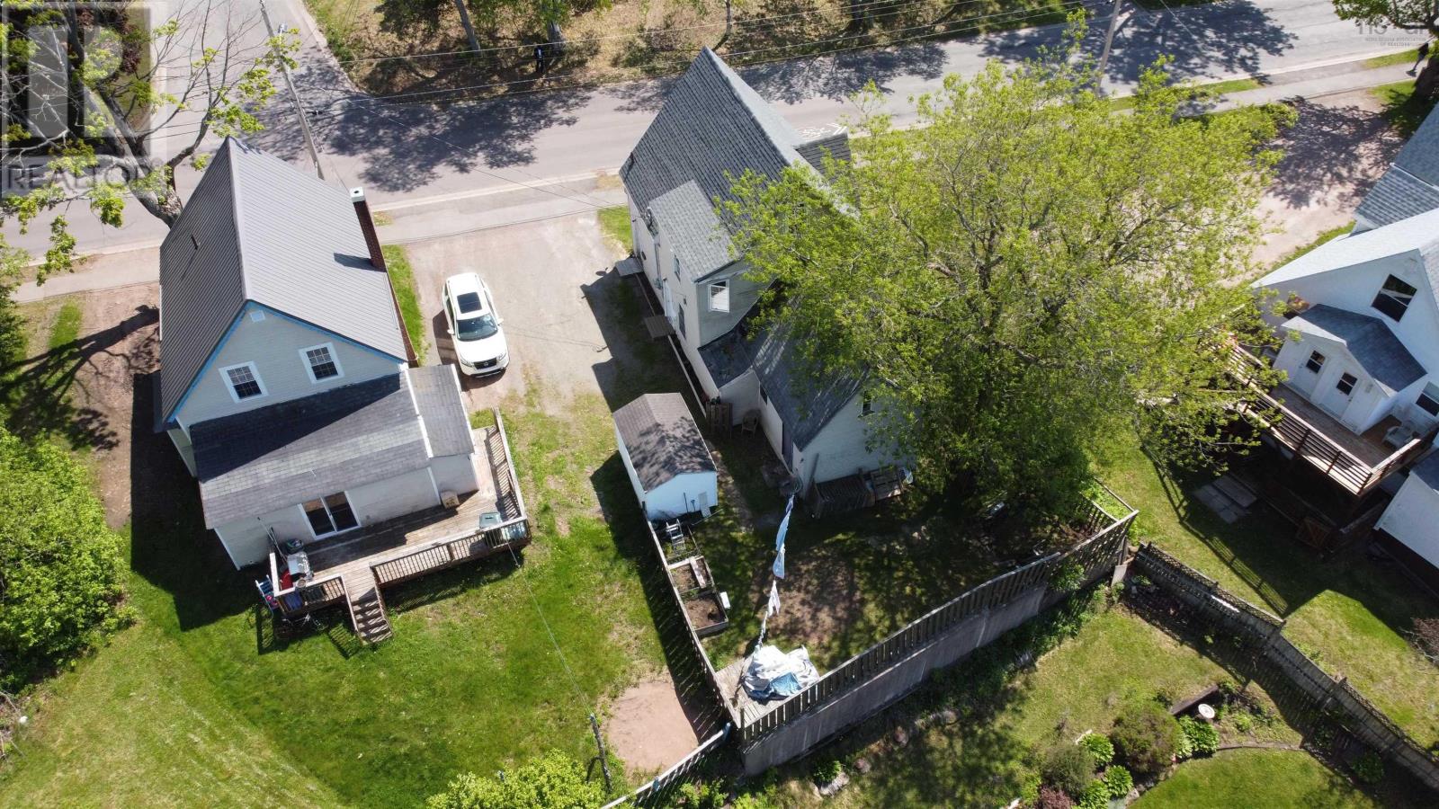 8 East Pleasant Street - 33
