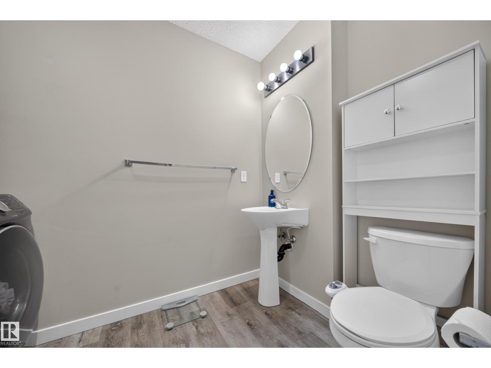 #59 2503 24 ST NW - 29