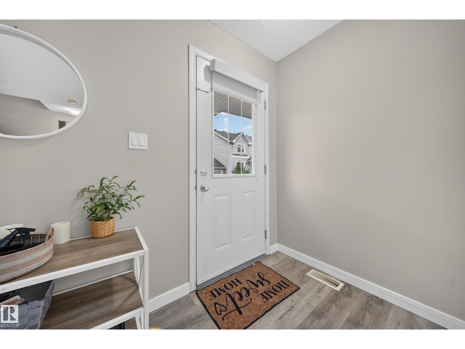 #59 2503 24 ST NW - 25