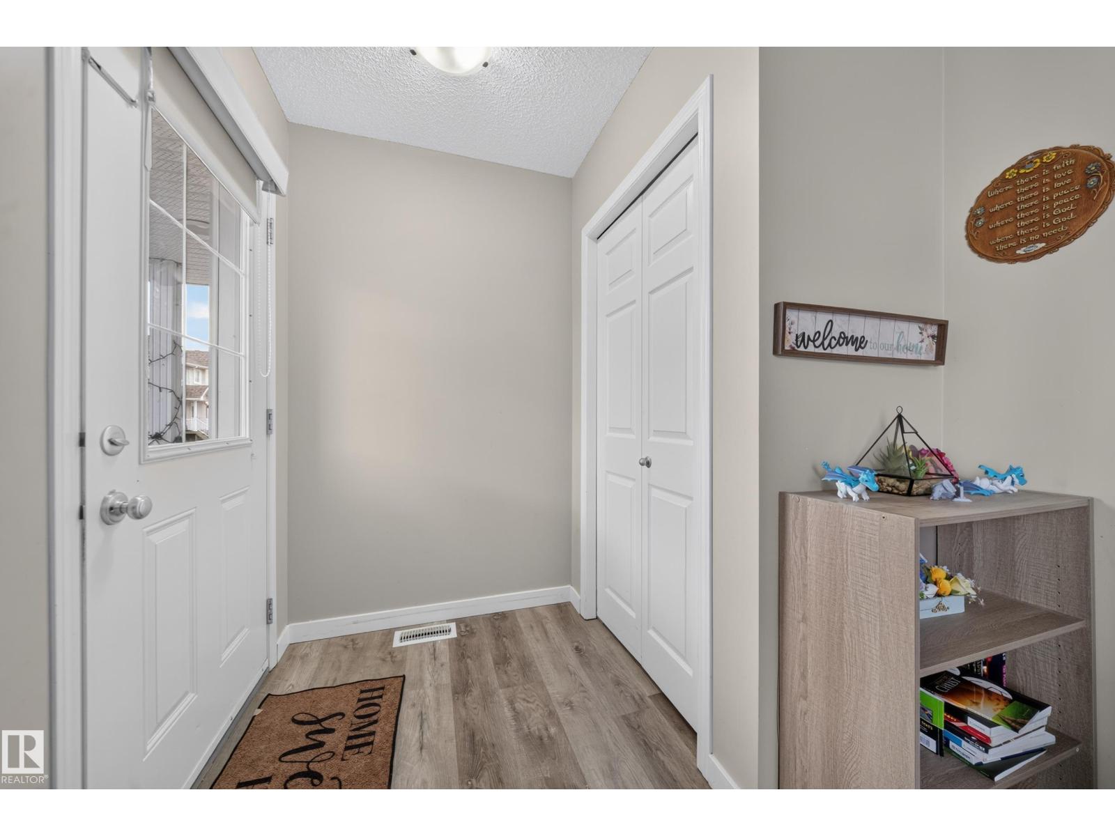 #59 2503 24 ST NW - 26
