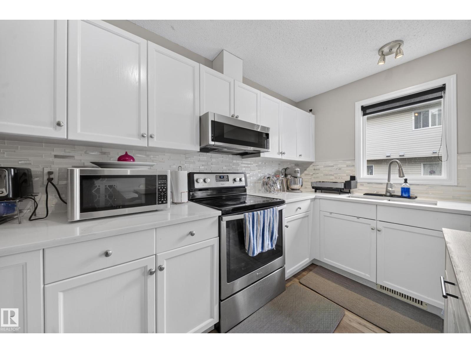 #59 2503 24 ST NW - 34