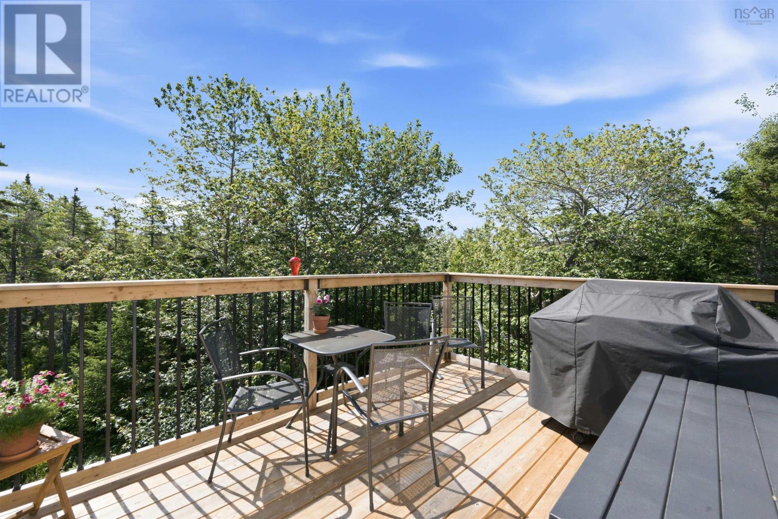 Property 34 of 45 of 51 Fellesmere Lane, Haliburton Hills