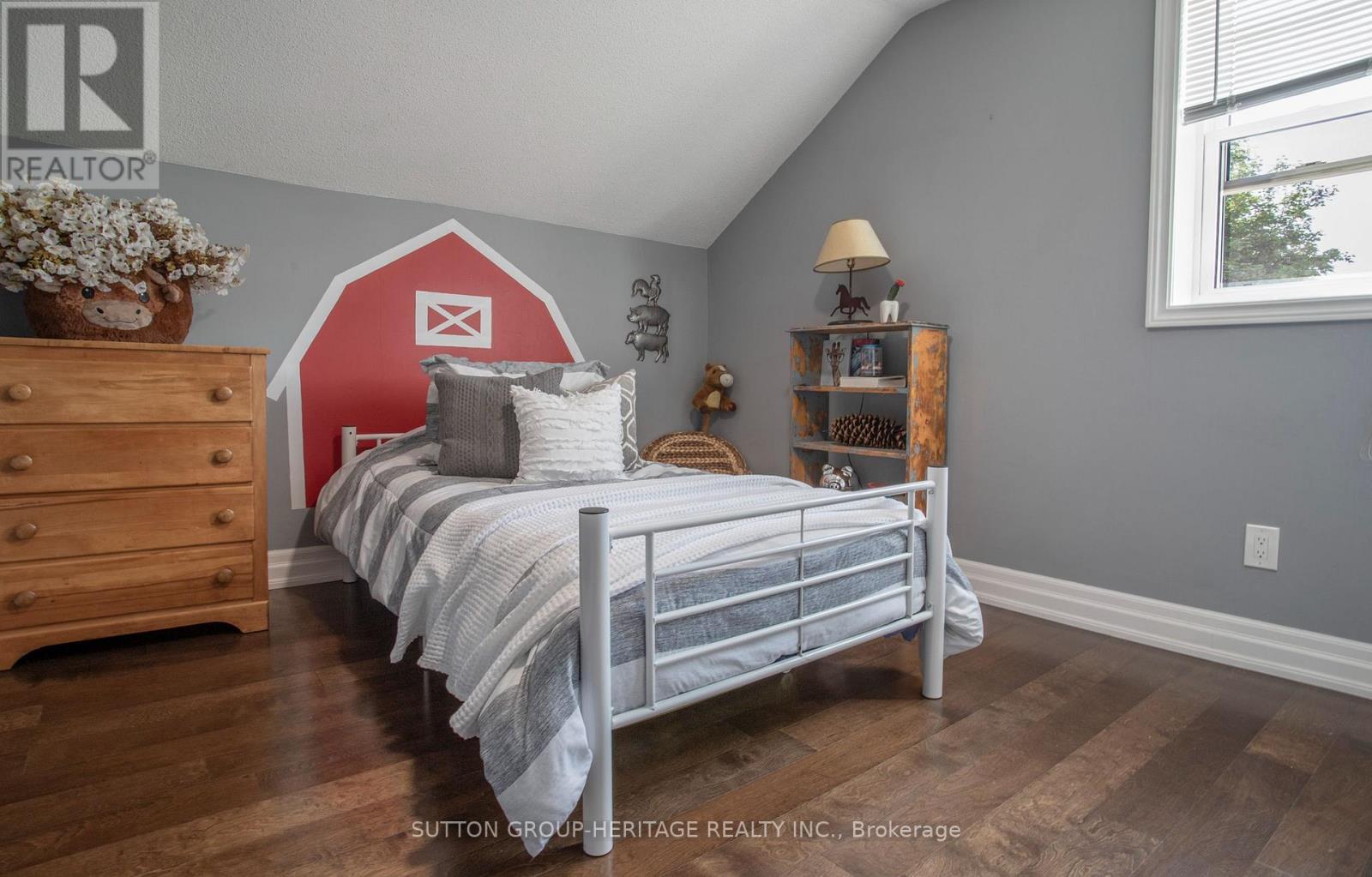 4525 HIGHWAY 2 ROAD - 37