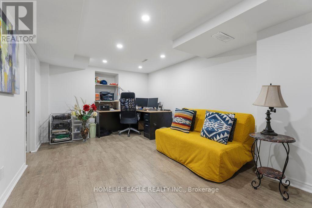 156 HEALE AVENUE - 19