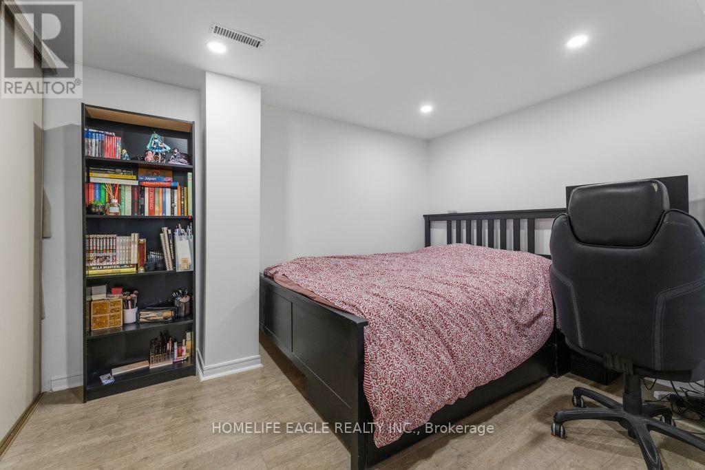 156 HEALE AVENUE - 20