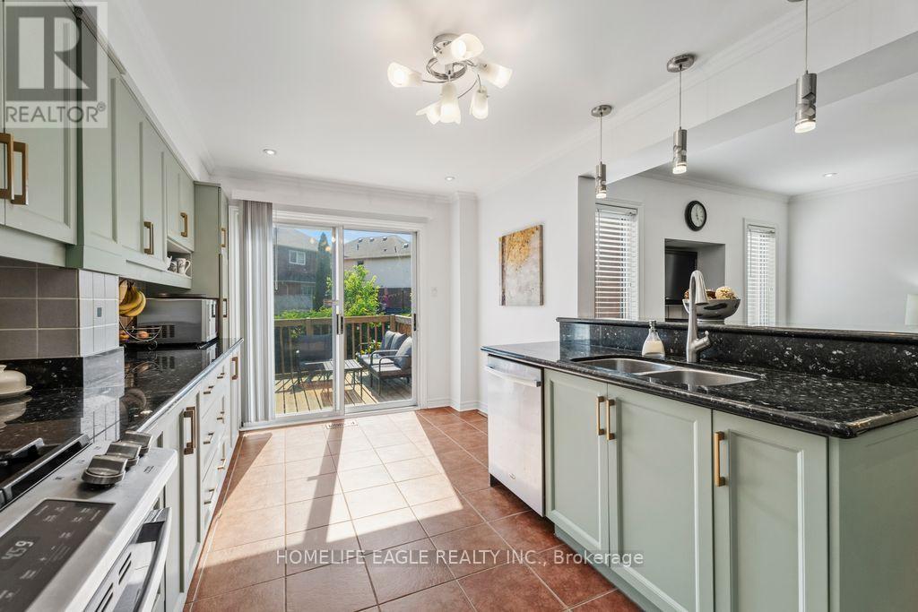 156 HEALE AVENUE - 8