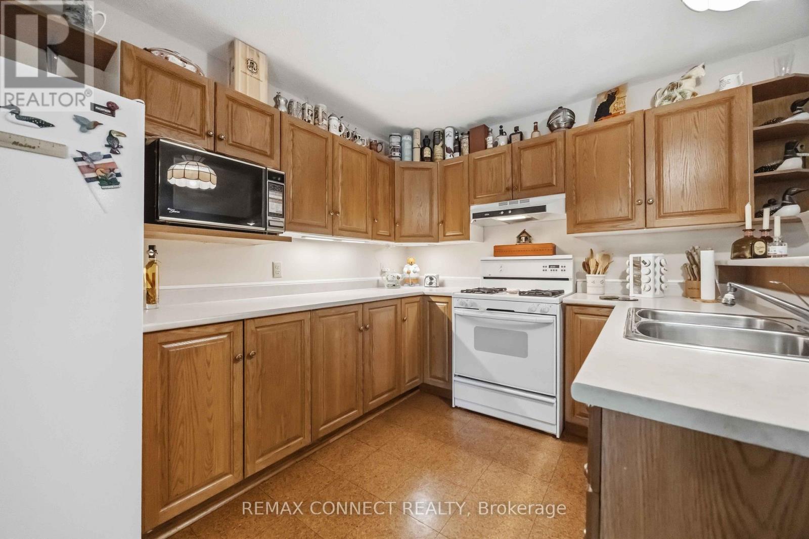 150 PRINGLE DRIVE - 13