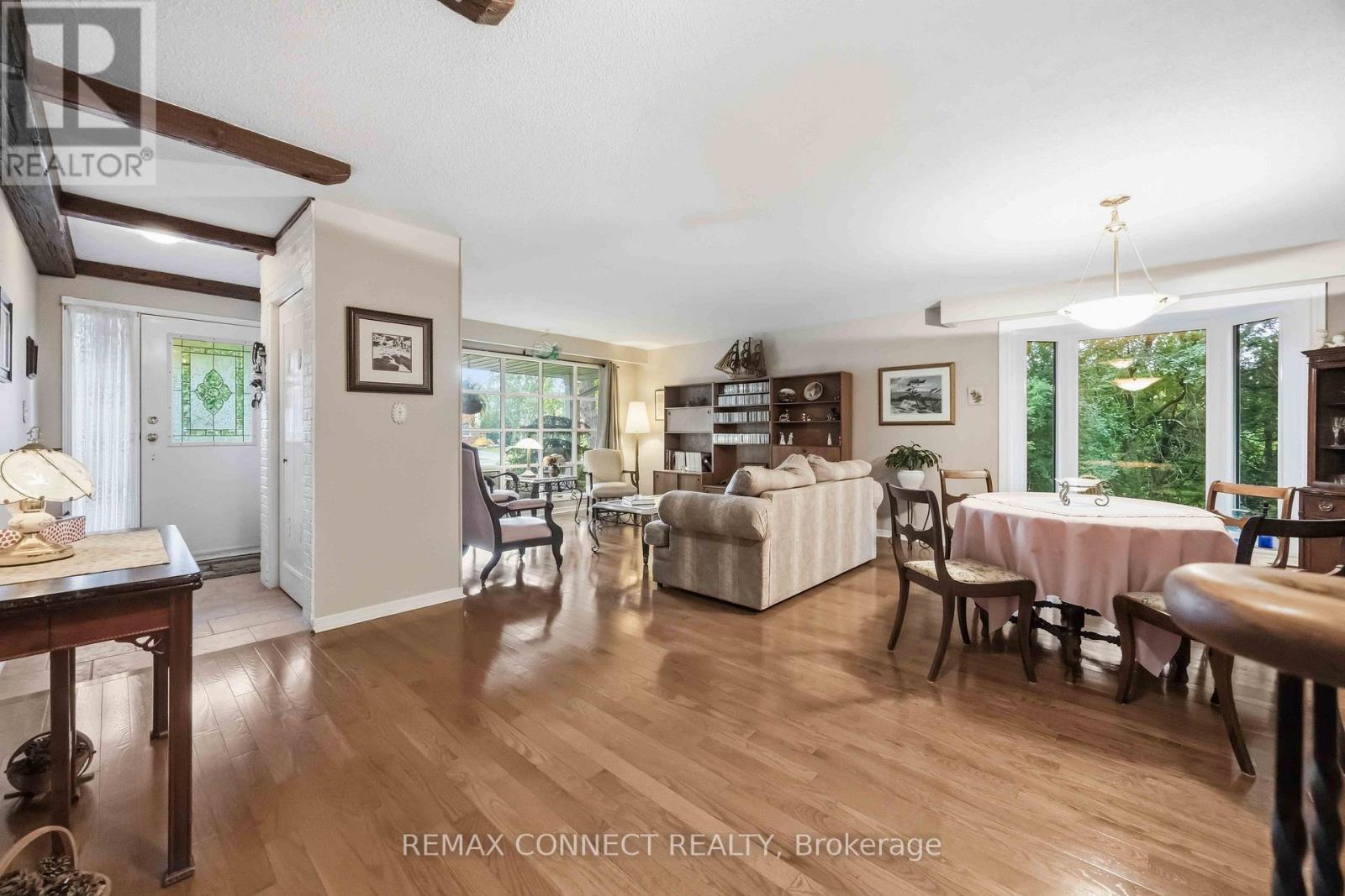 150 PRINGLE DRIVE - 3