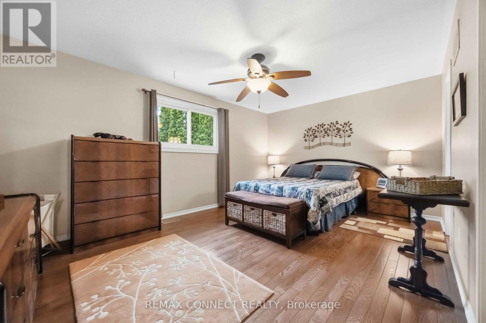 150 PRINGLE DRIVE - 8