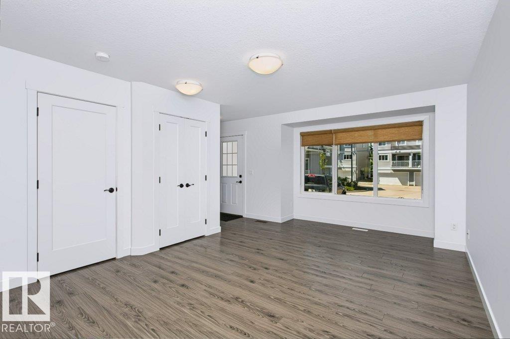 #27 4205 30 ST NW - 11