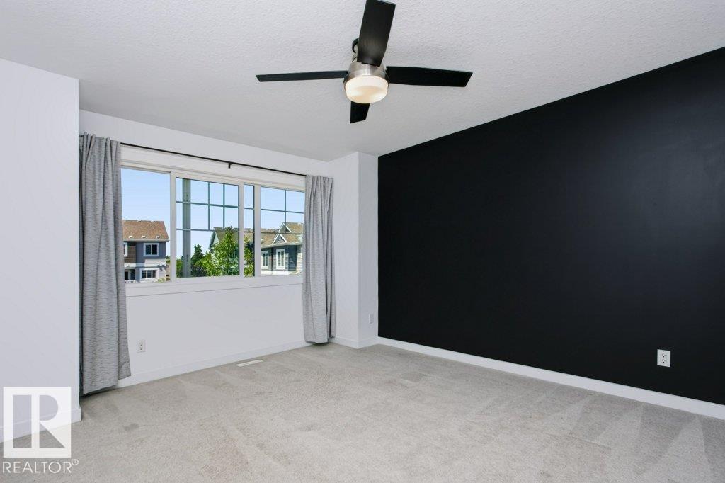 #27 4205 30 ST NW - 18