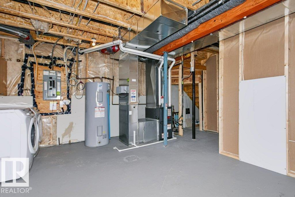 #27 4205 30 ST NW - 30