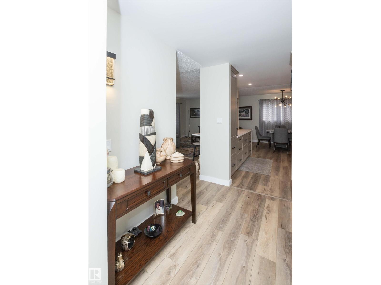 10352 109 Ave - 26