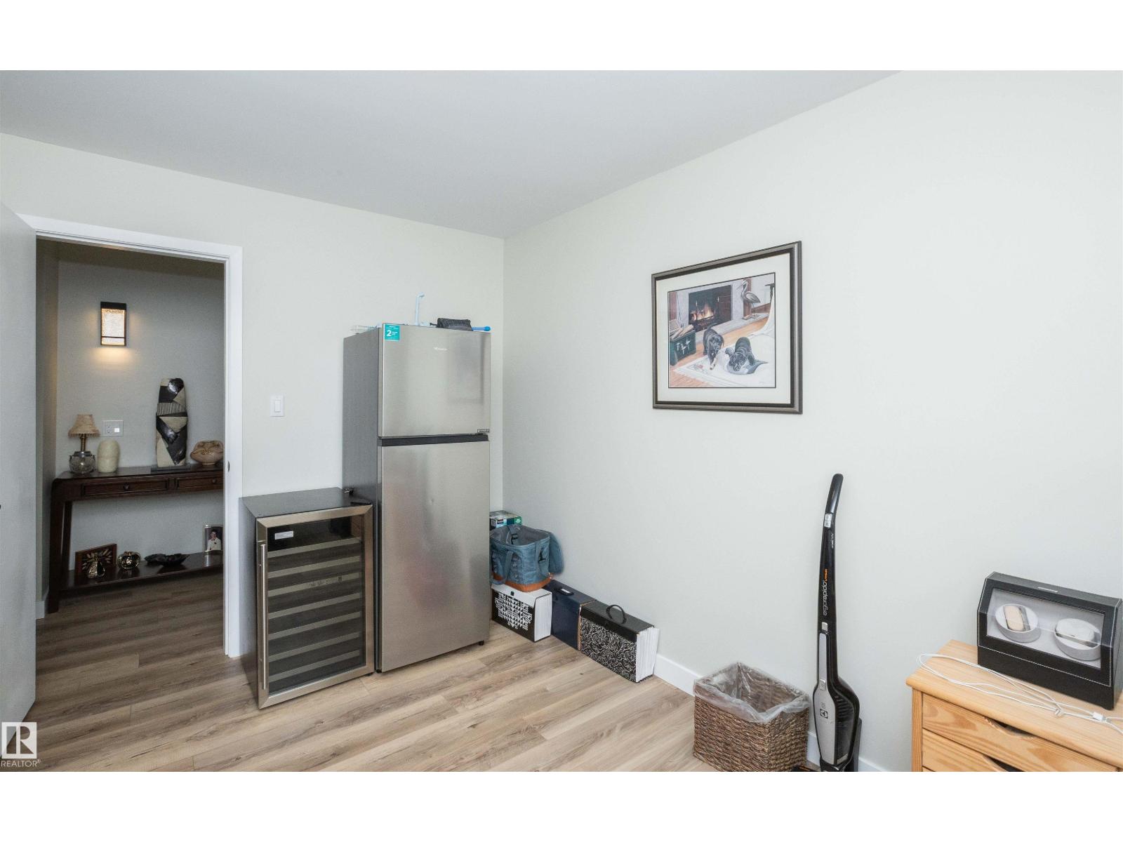 10352 109 Ave - 38