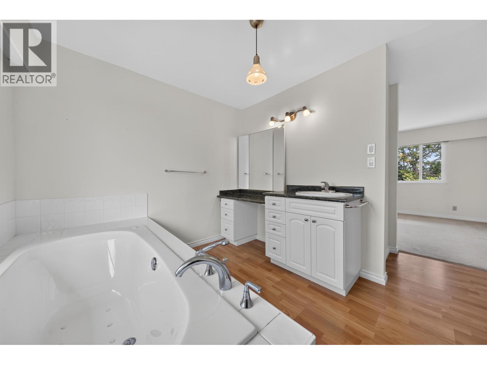 4351 48A Street, Delta