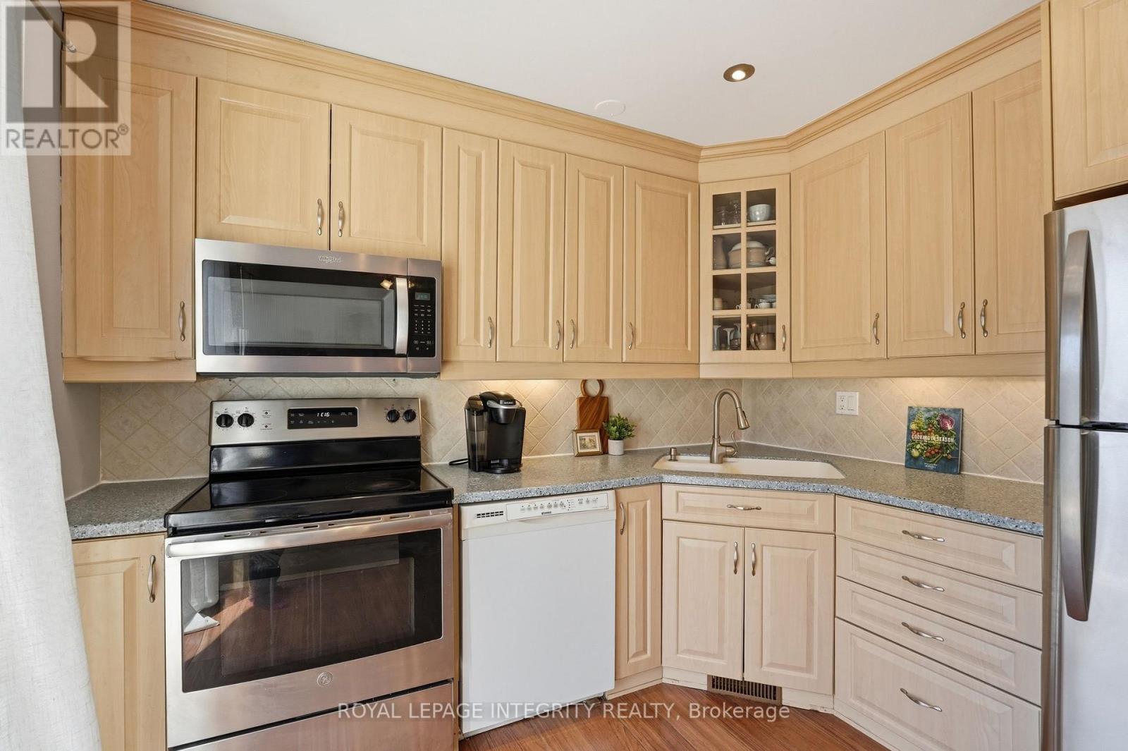 776 VINETTE CRESCENT, Ottawa. Luxury613. By Peter Sagos - Image 6