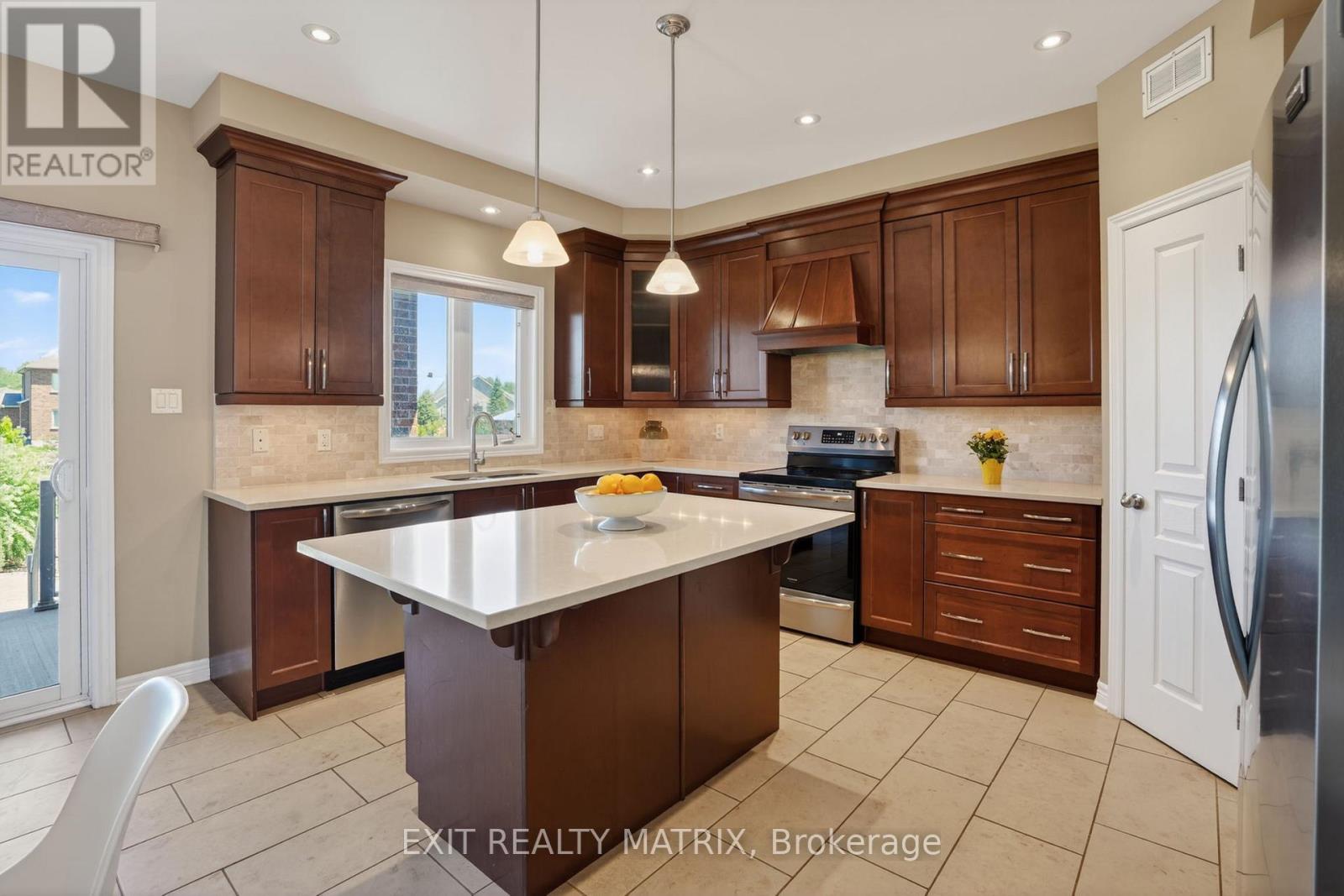 1525 RANGELAND AVENUE - 15