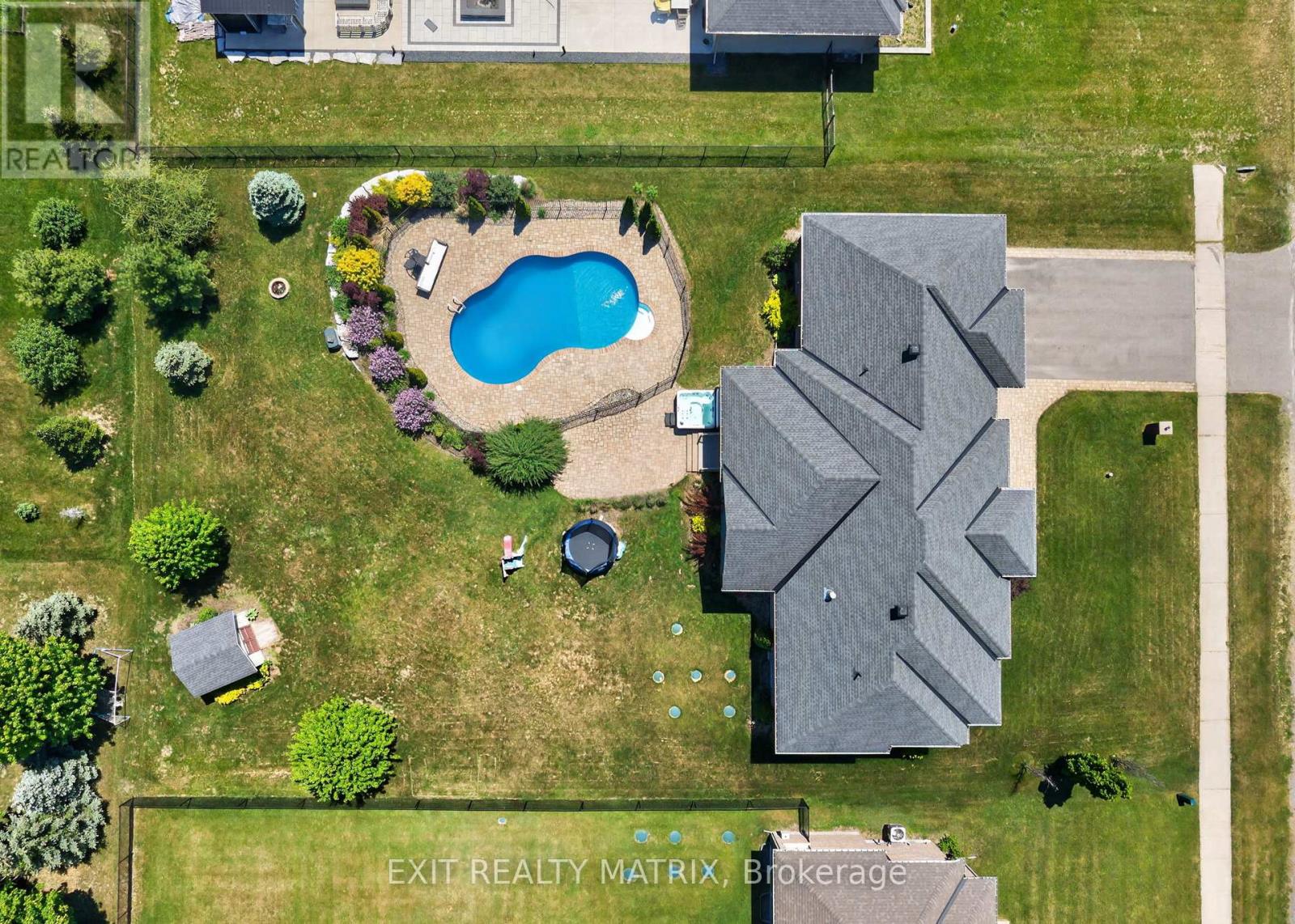 1525 RANGELAND AVENUE - 3