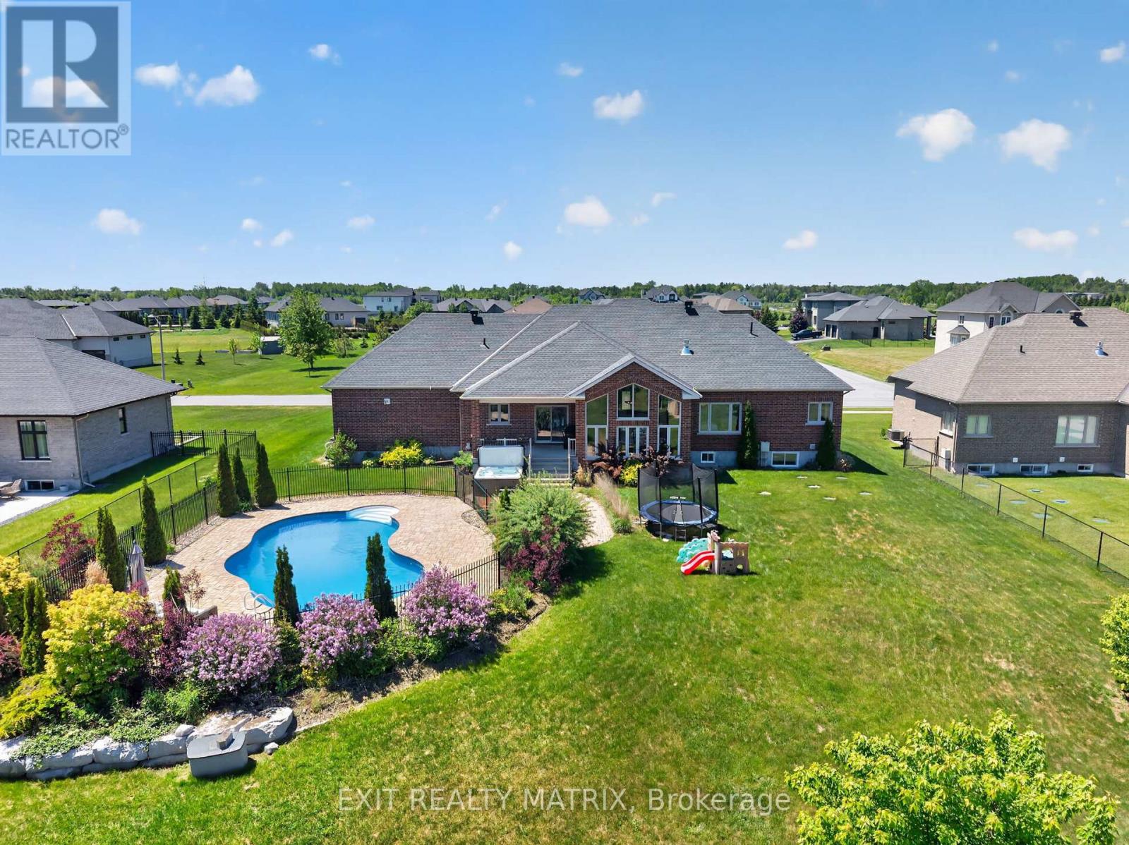 1525 RANGELAND AVENUE - 43