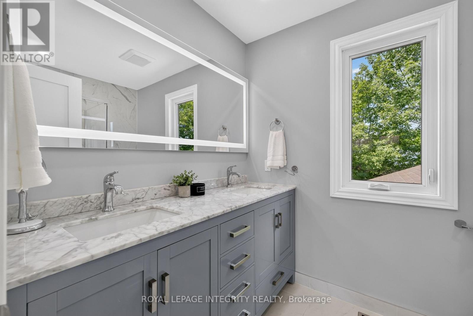 3 Bed, 4 Bath House for Sale in Ottawa – 38 PEBBLE CREEK CRESCENT, Ottawa – MLS# X13544434 - Image 24