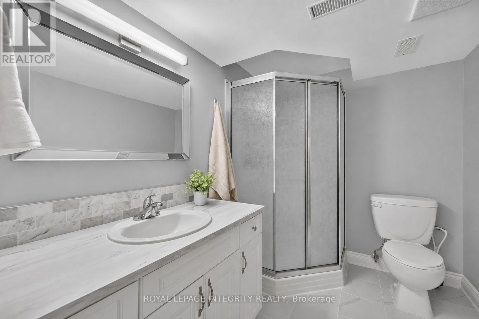 3 Bed, 4 Bath House for Sale in Ottawa – 38 PEBBLE CREEK CRESCENT, Ottawa – MLS# X13544434 - Image 32