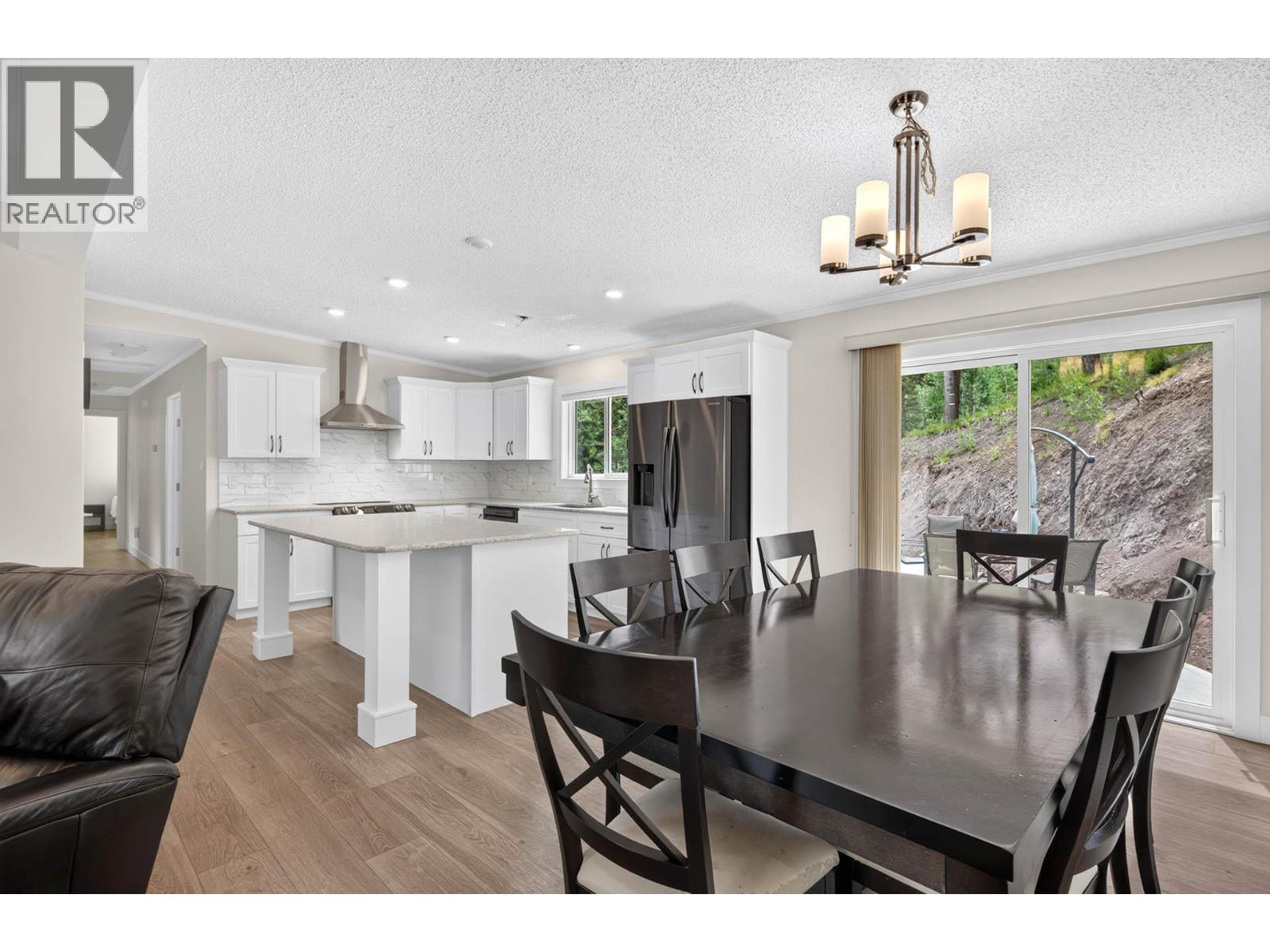 393 Wild Rose Drive - 15