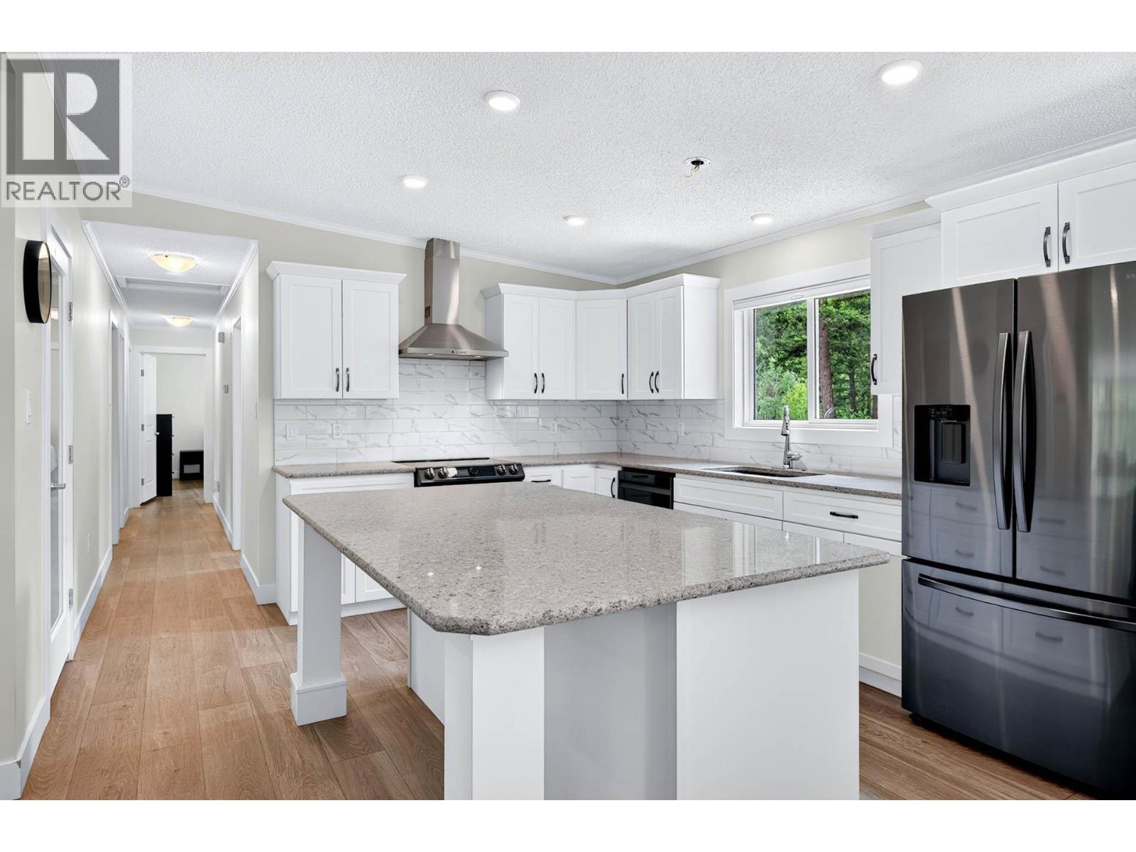 393 Wild Rose Drive - 12