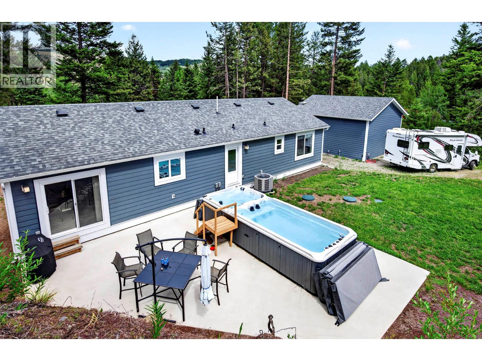 393 Wild Rose Drive, Merritt — photo 3