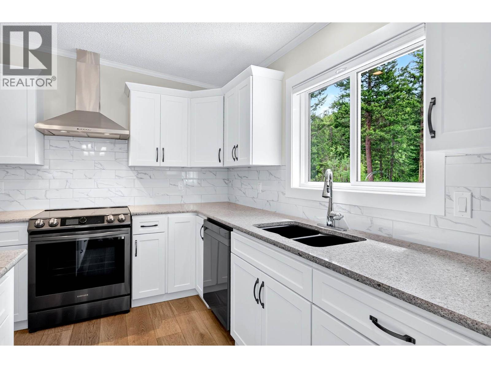 393 Wild Rose Drive - 7