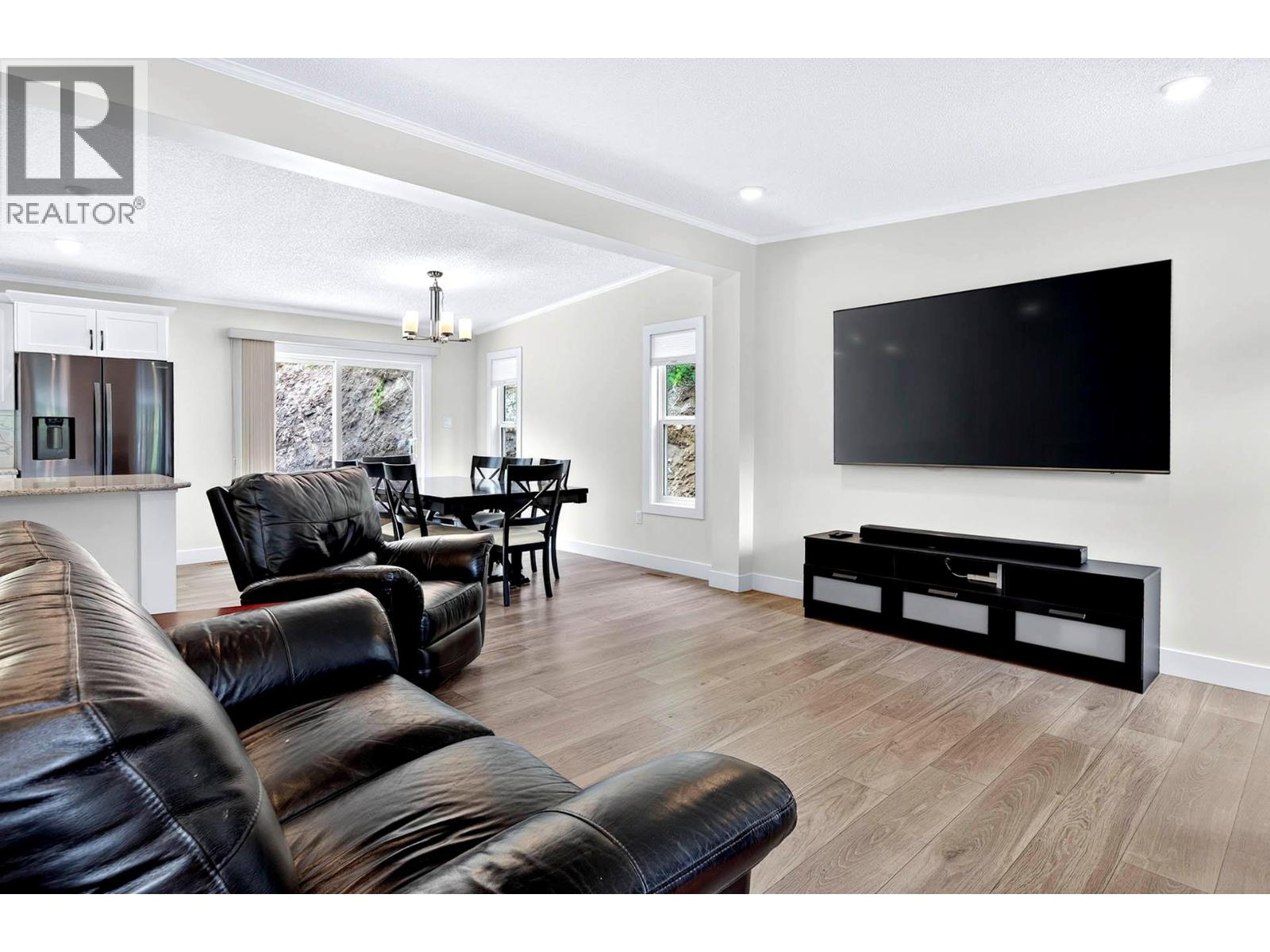 393 Wild Rose Drive - 21
