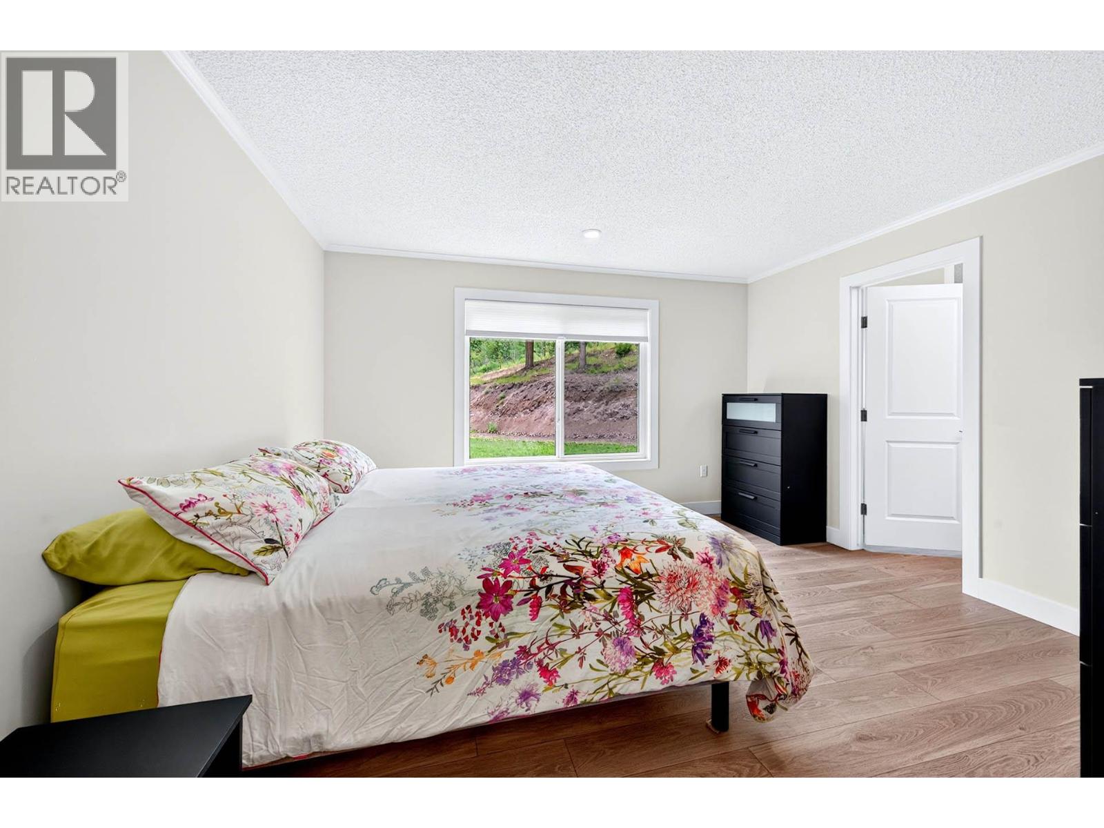 393 Wild Rose Drive - 25