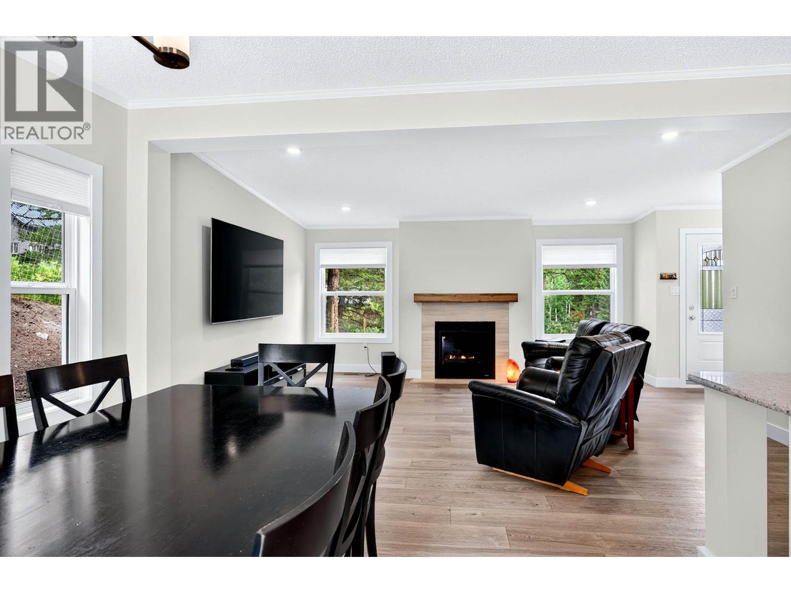 393 Wild Rose Drive - 17