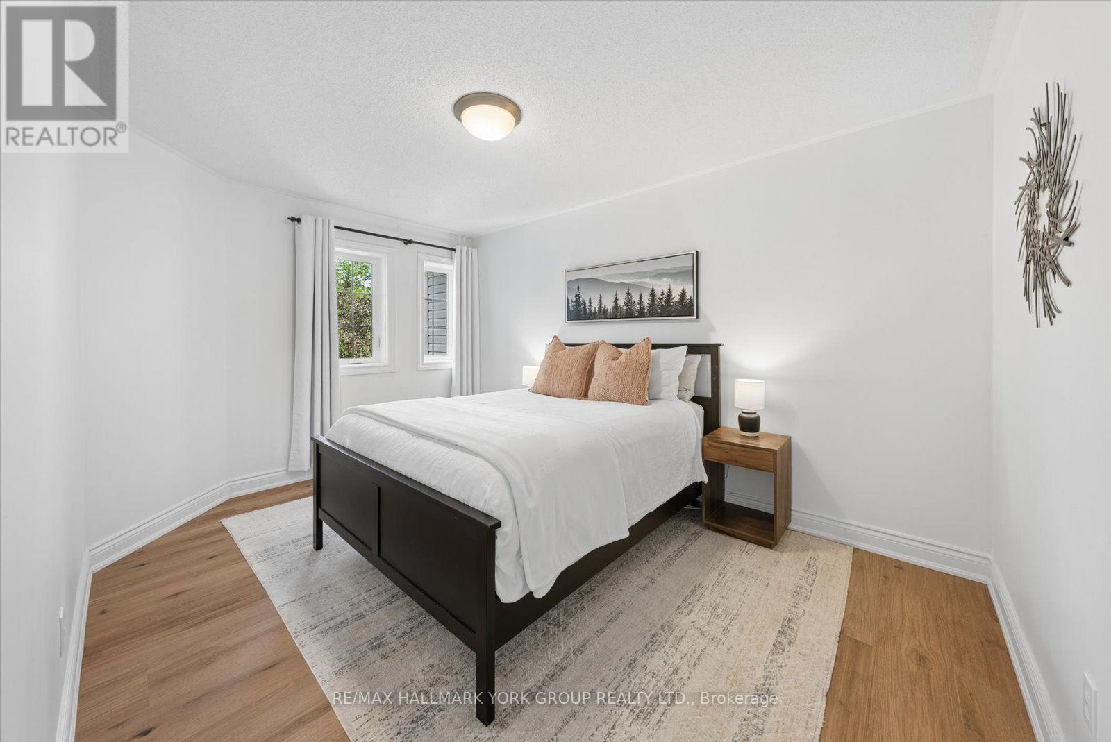 21 SNEDDEN AVENUE - 16