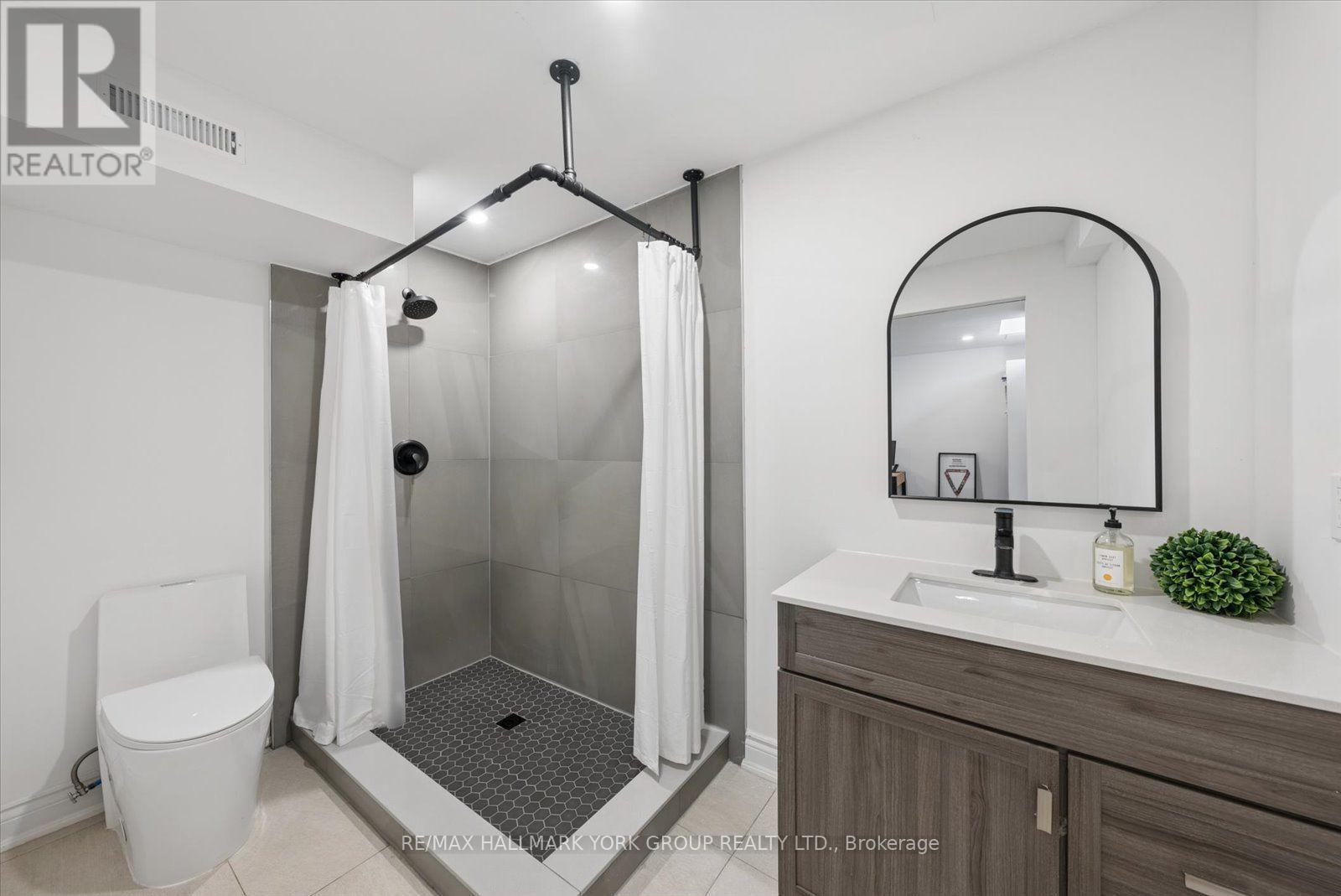 21 SNEDDEN AVENUE - 26
