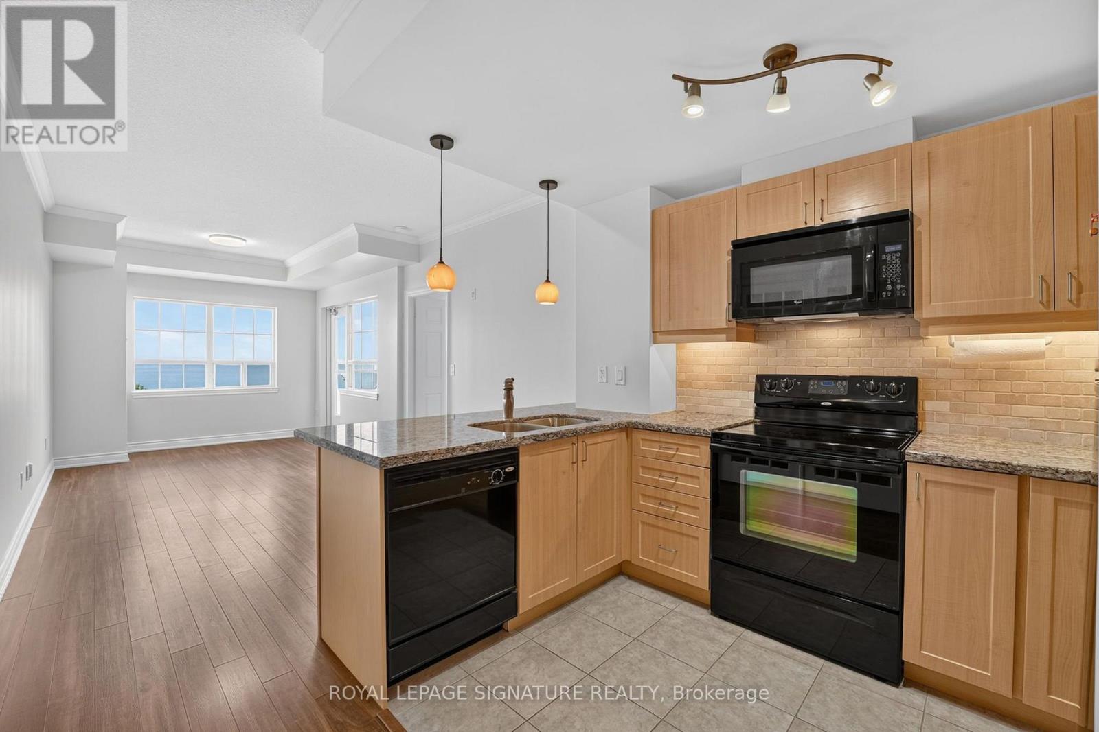 #605 354 ATHERLEY ROAD - 9