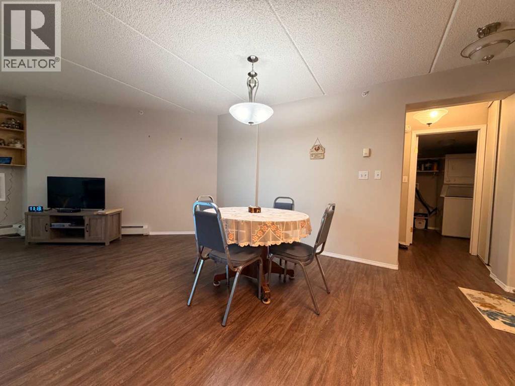 #309 848 4 Avenue - 12
