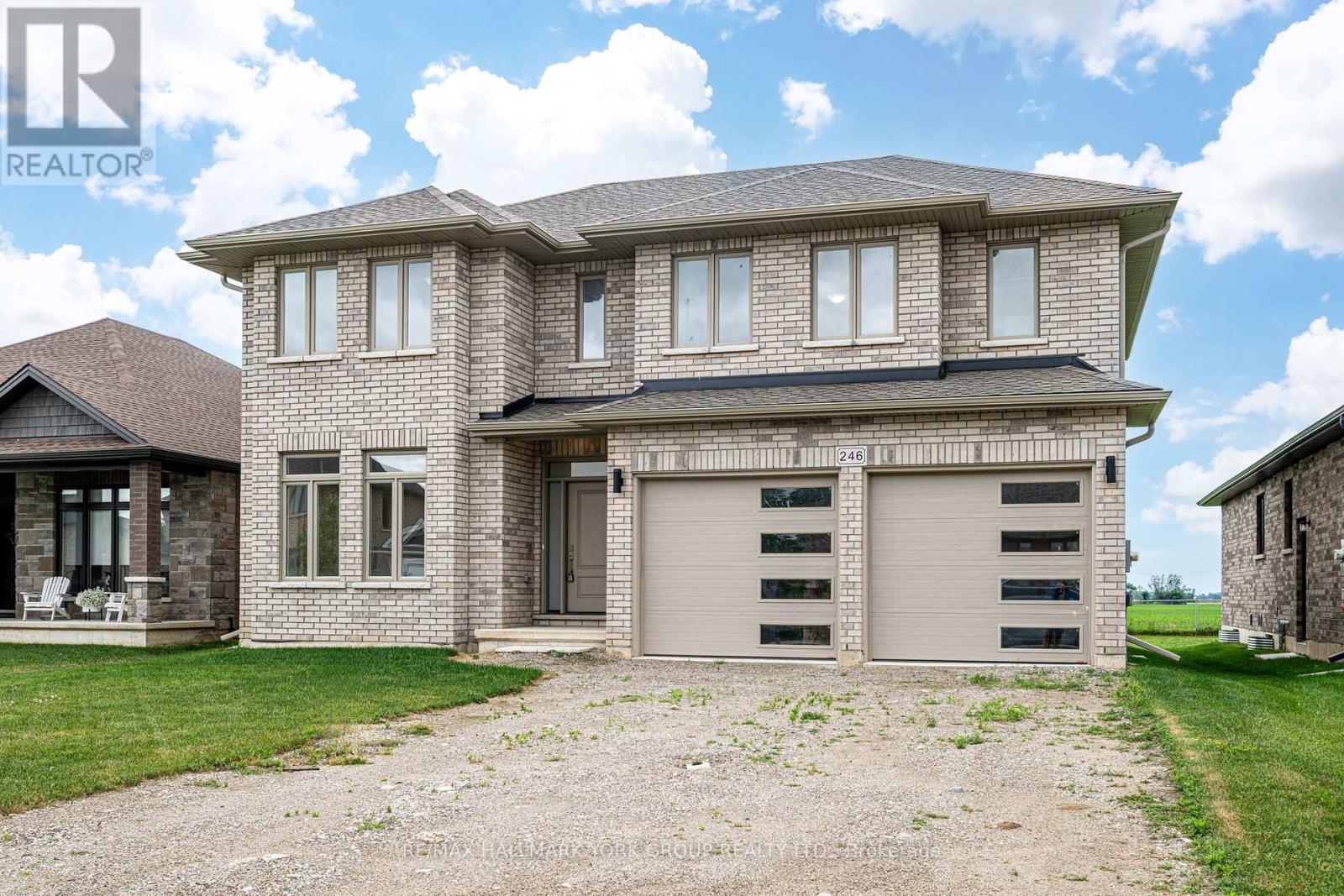 246 LEITCH STREET - 2
